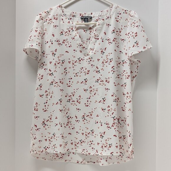 Hilary Radley Split Neck Abstract Floral Print Blouse - Picture 3 of 11